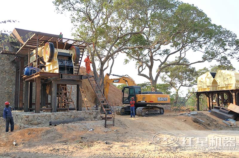 頁巖破碎、制砂海外生產(chǎn)現(xiàn)場搭建中