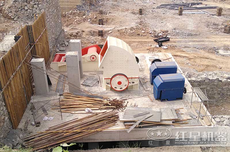 1615重錘破碎機參數(shù)_產(chǎn)量是多少？